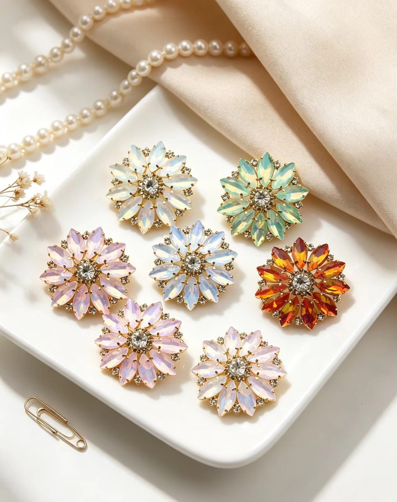 Kancing Kristal Resin Bentuk M - Sew On Rhinestone ulasan dan harga